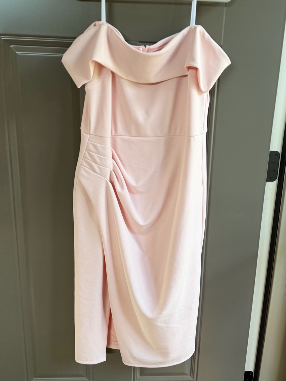 Juniors Premier Amour Off the Shoulder Blush Draped Midi Dress, Size 14